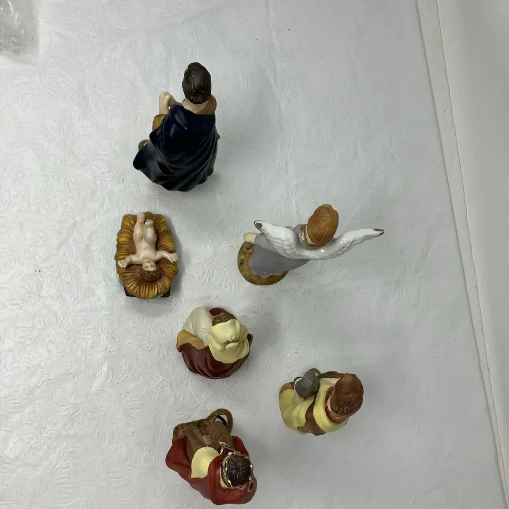 Nativity Figures Mary Joseph Jesus Shepherd Wise Men Angel lot 6 replacement pcs